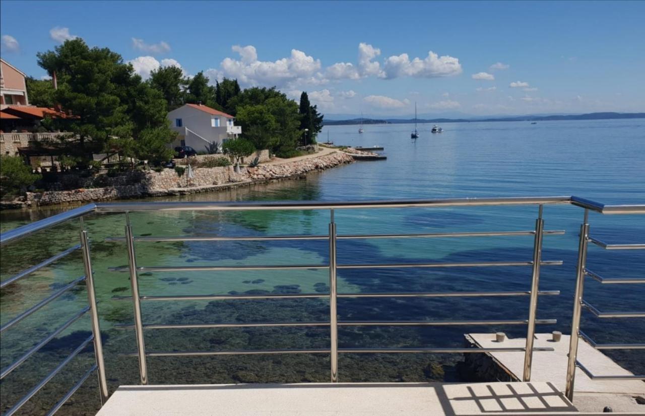 Apartments Sea Reflections Žman Exterior foto